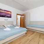 Apartmán In 27707