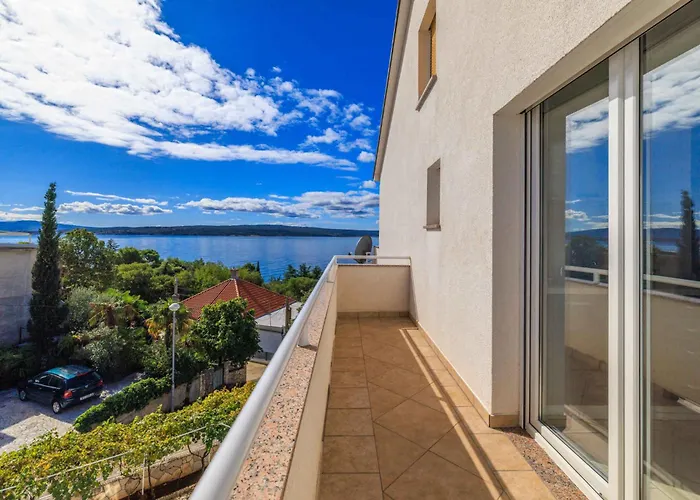 Apartament In 27707